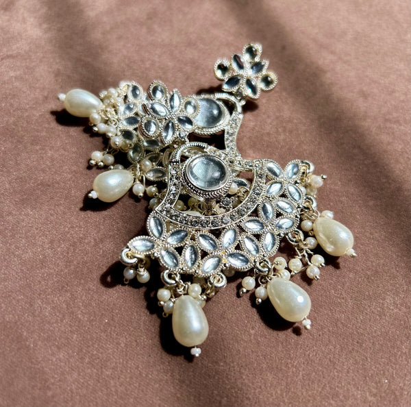 Kundan & Pearl Jhumka