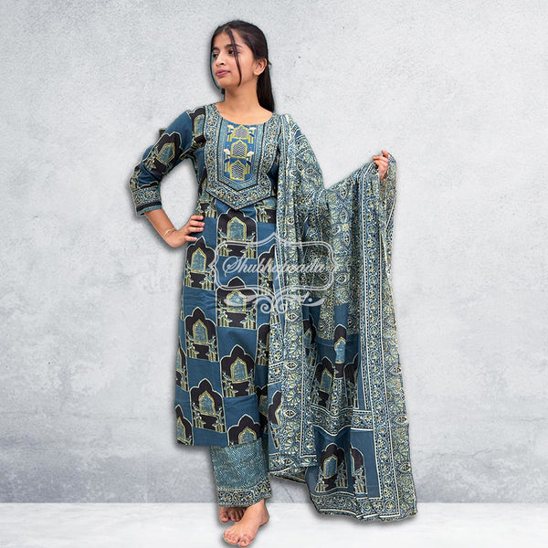 Geometrical Print Cotton Suit Set