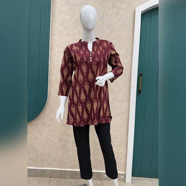 Lavish Maroon Top