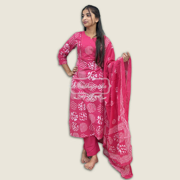 Stylish Geometric Print Cotton Suit Set